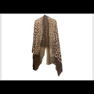 Style cheetah shawl/scarf NWT
